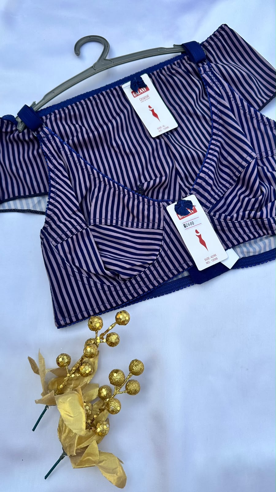 Comfortable striped Lingerie Set
